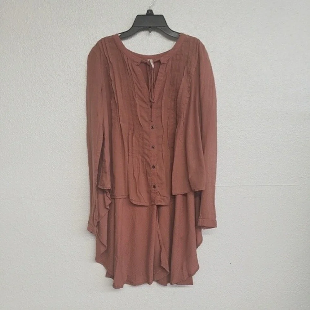 Free People Brown Long Sleeves Boho Peasant Embroidered high low top